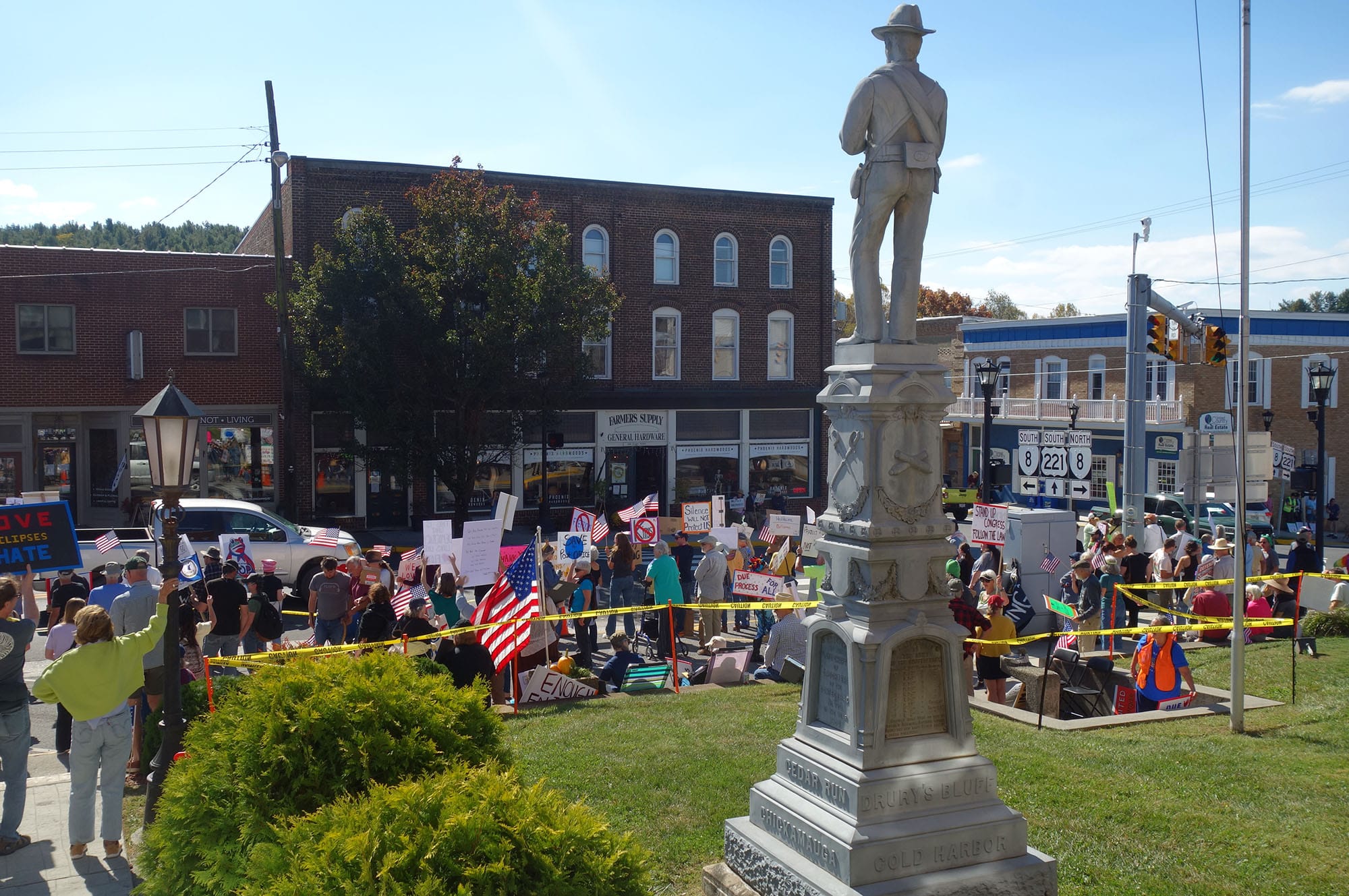 Second No Kings Day protest draws Floyd crowd