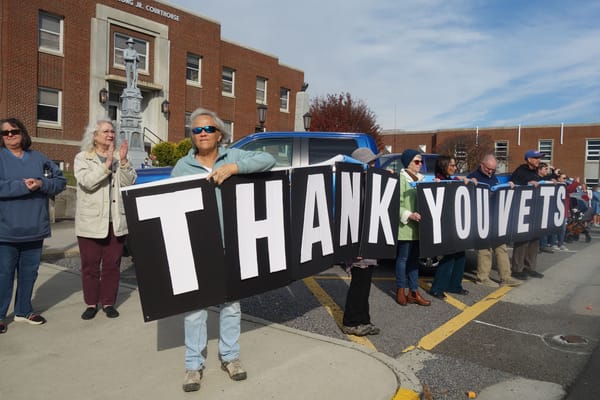 Floyd County honors its veterans with annual parade