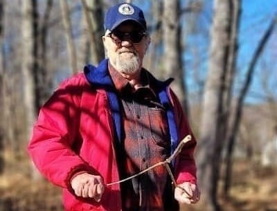 Floyd man continues family tradition of dowsing